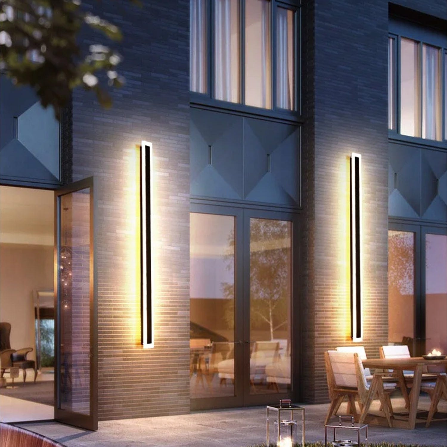 Liminique Long Outdoor Wall Facade Light