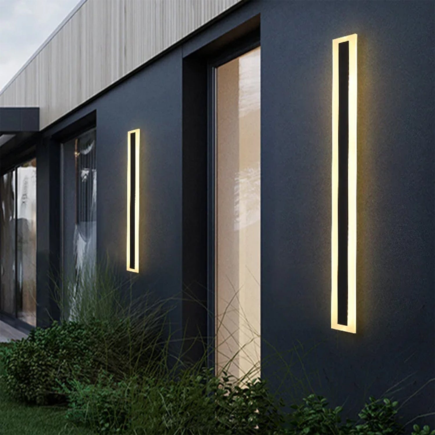 Liminique Long Outdoor Wall Facade Light